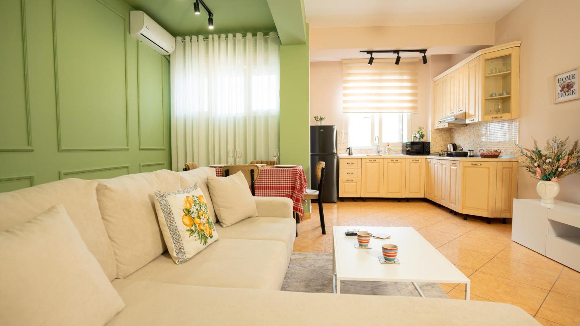 Urban Gem - Apartment